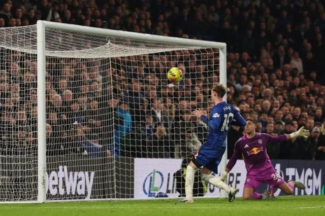 开云电子-大空门都不进!切尔西战平成也帕尔默败也帕尔默